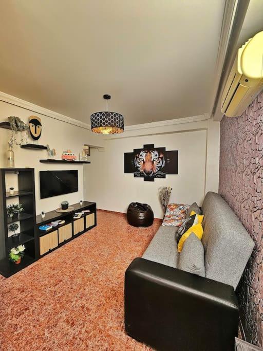 La Que Frao Home Malaga Ngoại thất bức ảnh